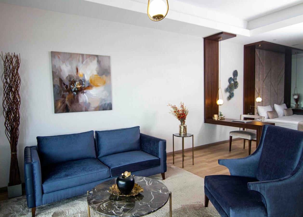 Maslak Aparts Istanbul Exterior photo